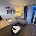 شقة Szachty بوزنان